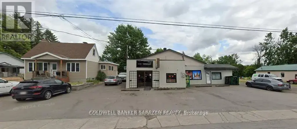 8715 Bank Street, Ottawa